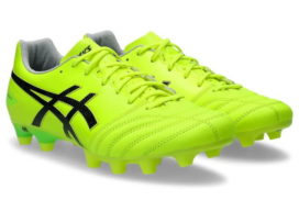 サッカースパイクシューズ